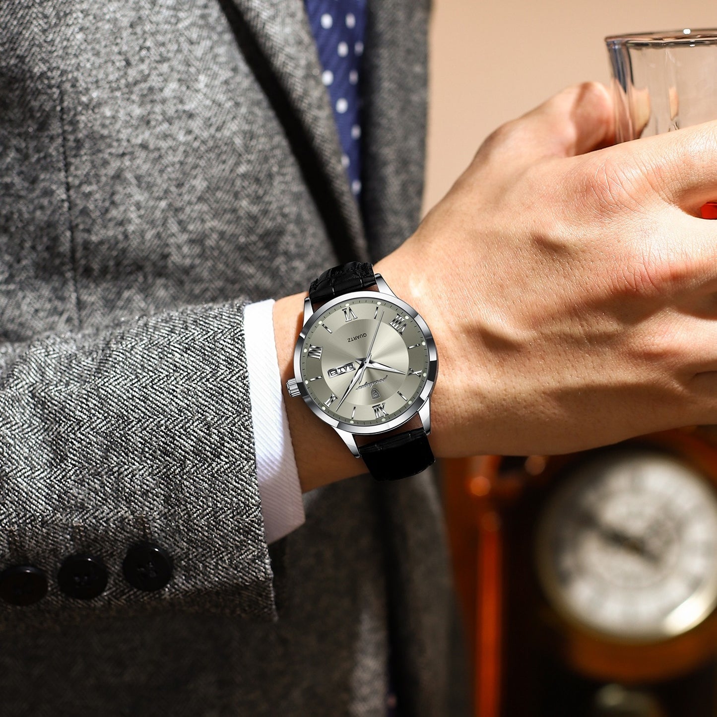 Orologio da Uomo POEDAGAR Elegante – Cinturino in Pelle, Impermeabile, Calendario e Quadrante Luminoso