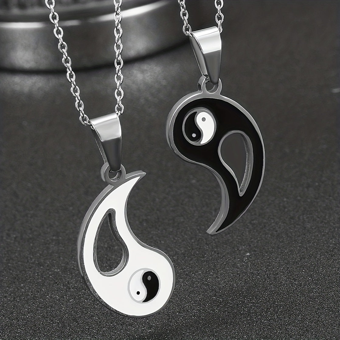 2pcs Yin Yang Puzzle Matching Pendant Necklace Best Friend Couples Stainless Steel White Black Enamel Silvery Necklaces with 45.72cm Chain BFF Jewelry