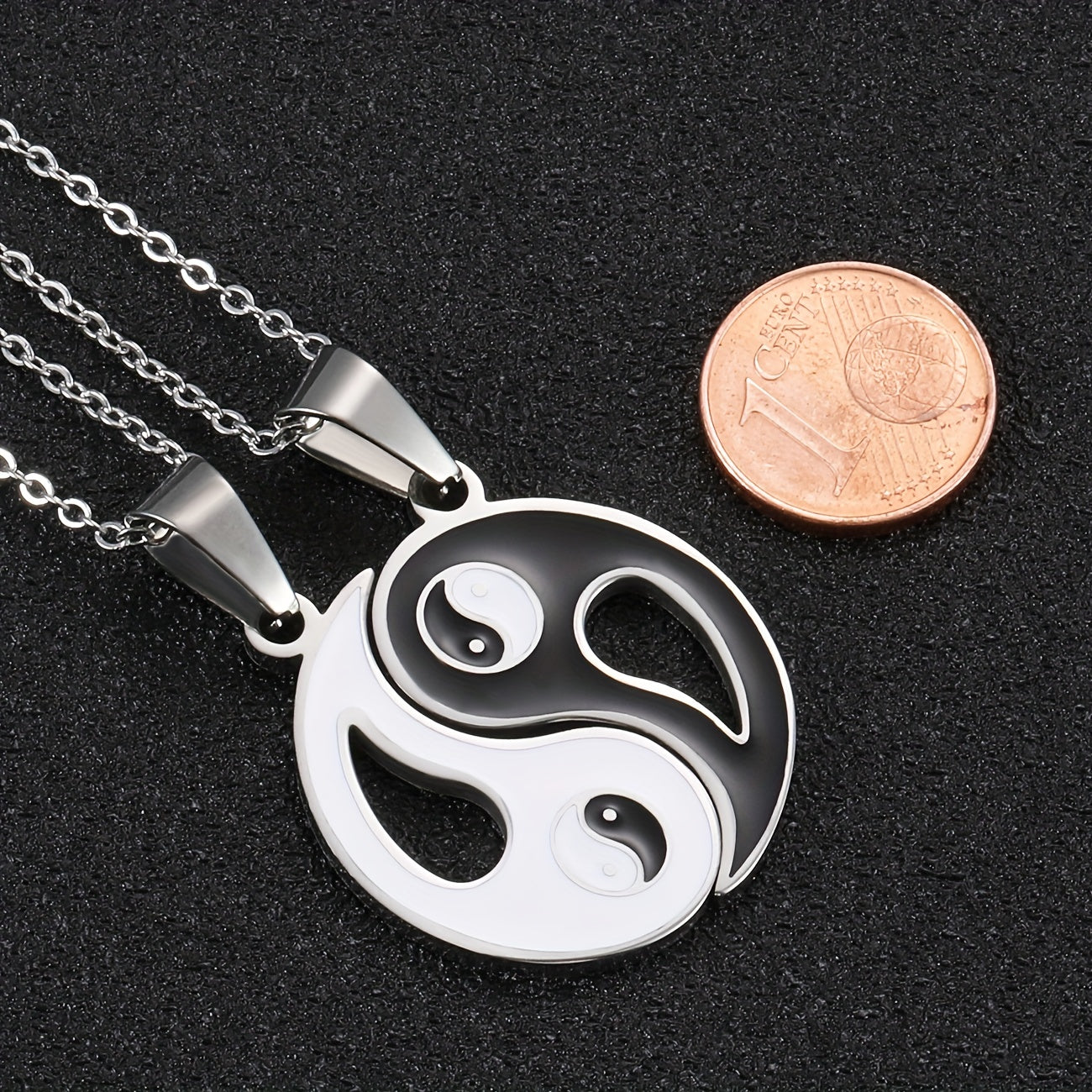 2pcs Yin Yang Puzzle Matching Pendant Necklace Best Friend Couples Stainless Steel White Black Enamel Silvery Necklaces with 45.72cm Chain BFF Jewelry