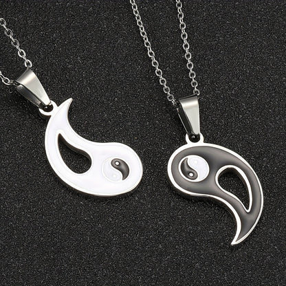 2pcs Yin Yang Puzzle Matching Pendant Necklace Best Friend Couples Stainless Steel White Black Enamel Silvery Necklaces with 45.72cm Chain BFF Jewelry